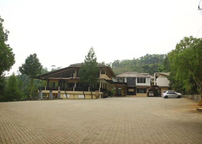 Albero Hotel Bogor